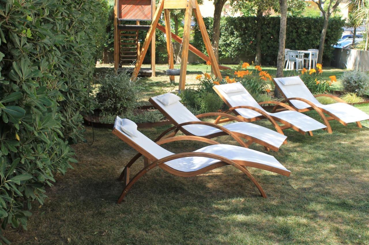 Hotel Astor B&B Lido di Classe Zewnętrze zdjęcie