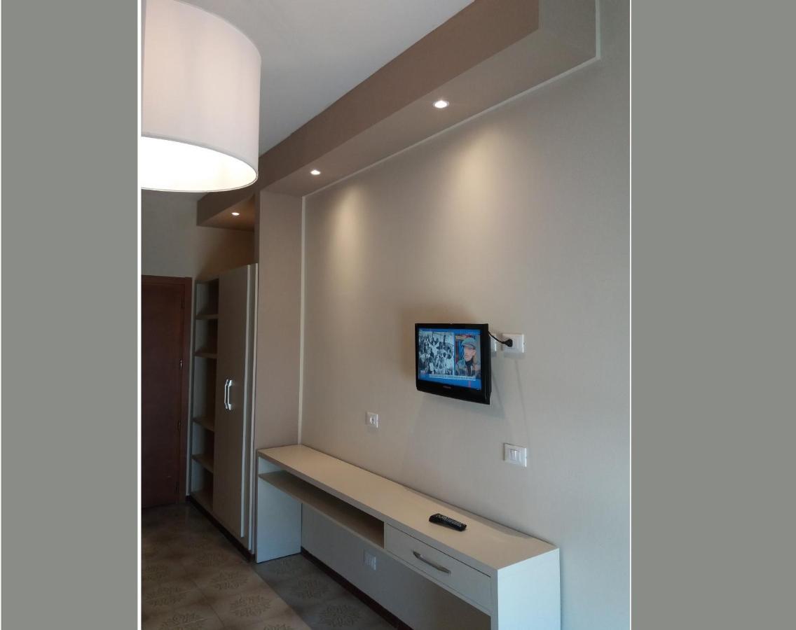 Hotel Astor B&B Lido di Classe Zewnętrze zdjęcie