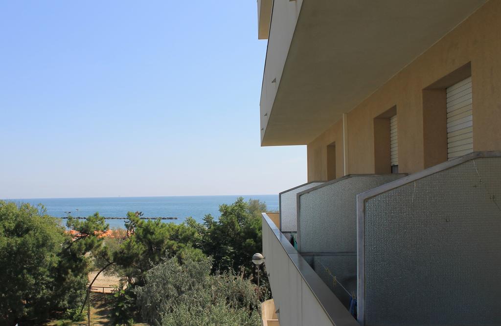 Hotel Astor B&B Lido di Classe Zewnętrze zdjęcie